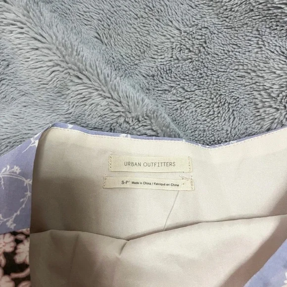 NEW Urban Outfitters Floral Print Ruffled Mini Skirt - Picture 6 of 7